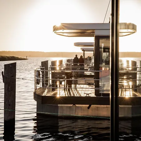 보트호텔 Baltic Sea Views & Cozy Comfort 페네뮌데