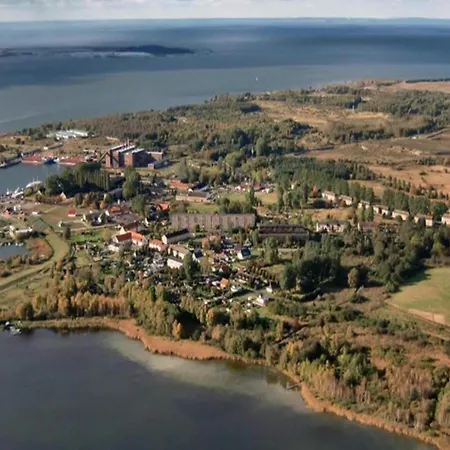 Hausboot In * Peenemunde